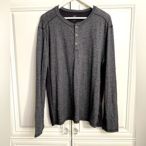 Rock & Republic Men’s Size XL Long Sleeve Crew Neck T-Shirt Buttons Grey Black